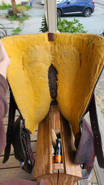 ON TRIAL 16" Jim Taylor Larry Trocha Cowhorse Saddle