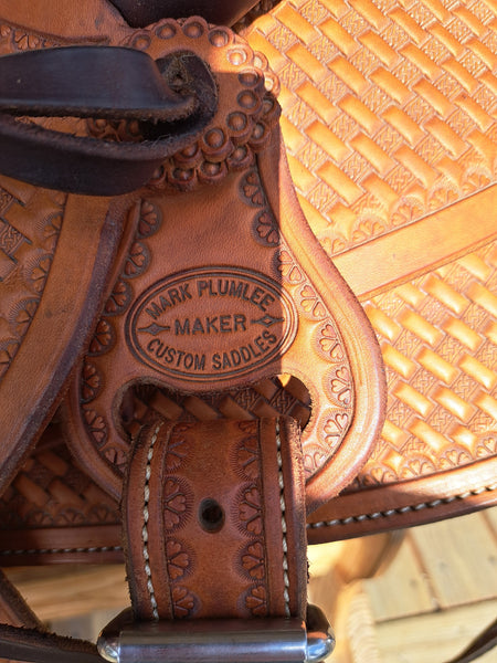 Mark Plumly custom wade tree roping saddle 16" seat