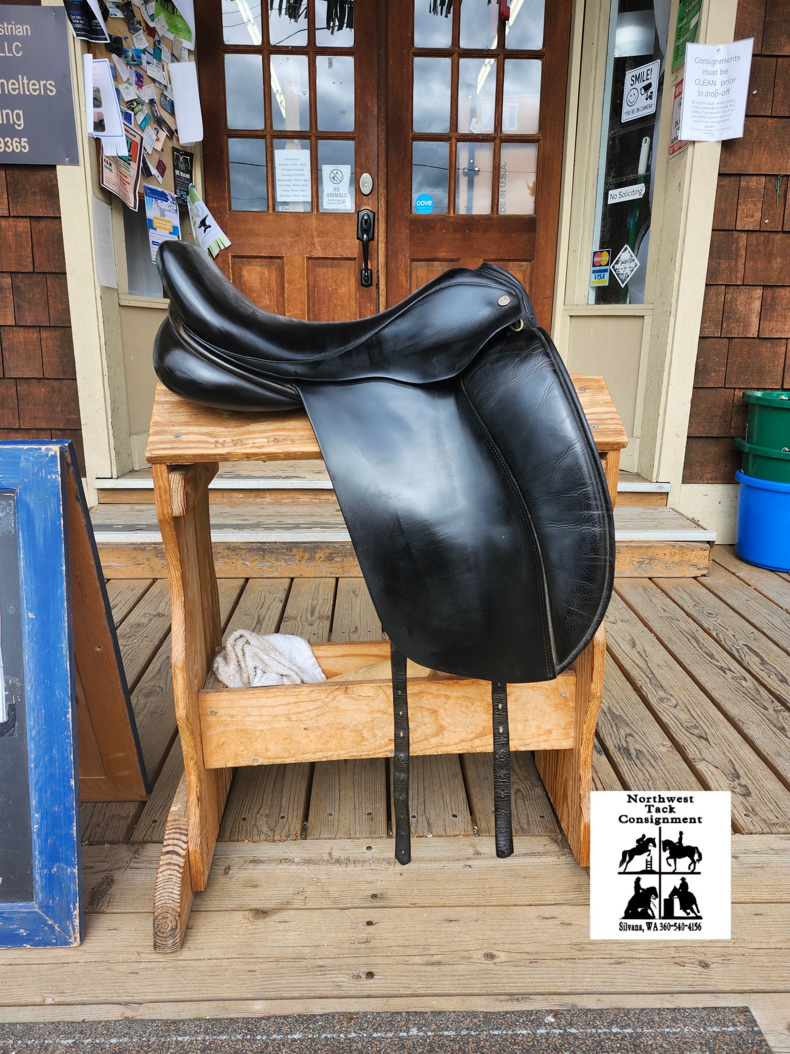 18" Hulsebos Dressage Saddle