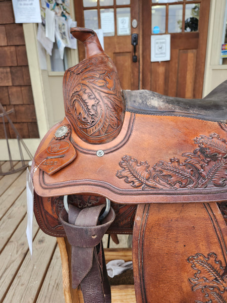 16" Western Saddlery Trail Saddle