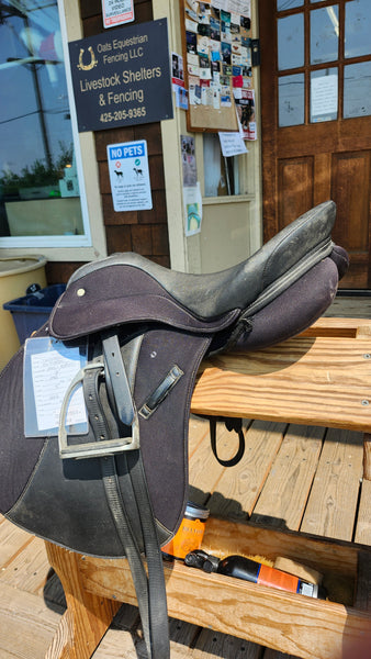 16" Thorogood All Purpose English Saddle