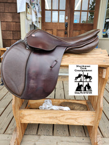 16" Courbette Primus Close Contact Saddle