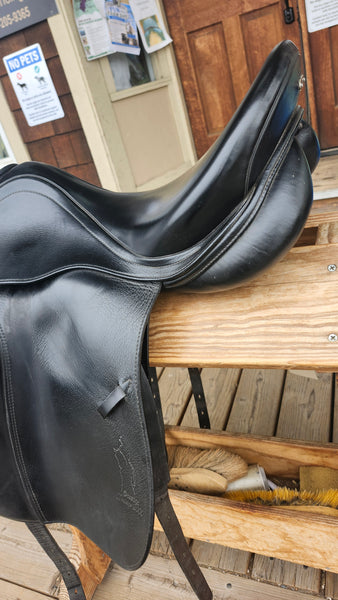 16" Prestige Dressage 2000 Saddle