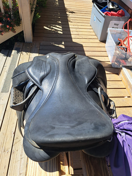 18" Wintec 2000 All Purpose Saddle