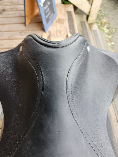 17.5" Custom Saddlery Laguna Dressage Saddle