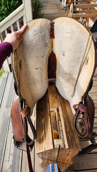17" Circle y Equitation Western Saddle