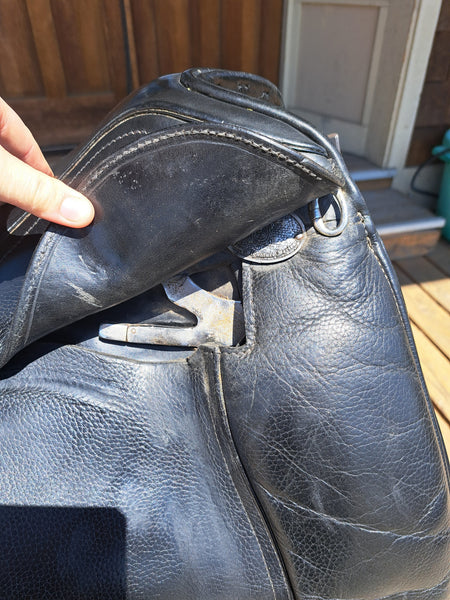 18.5" Schleese Infinity Dressage Saddle