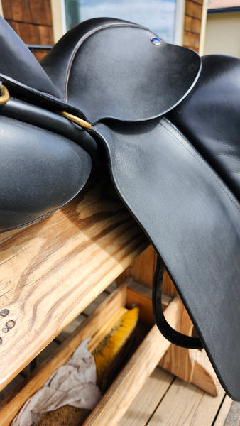 17.5" Hulsebos WB4 Custom Dressage Saddle