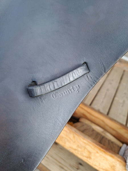 16.5" County Connection Dressage Saddle