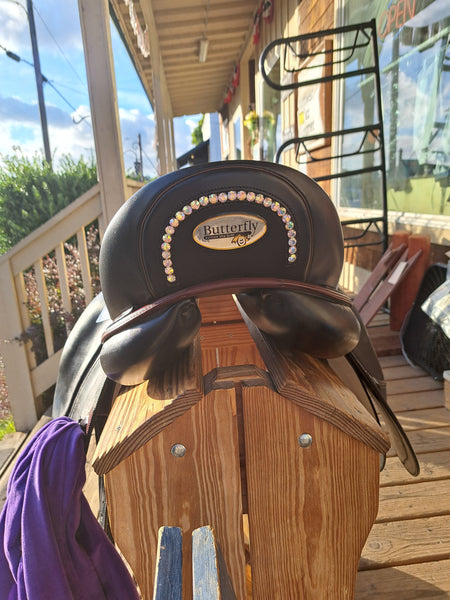 18" DT Saddlery Butterfly Dressage Saddle