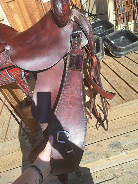 16" Rocking R Cutting Saddle