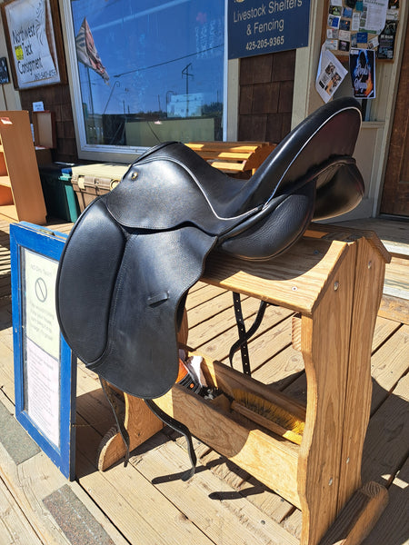 17" JRD Custom Dressage Saddle