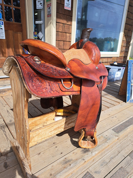 15" Texas Saddlery Roping Saddle