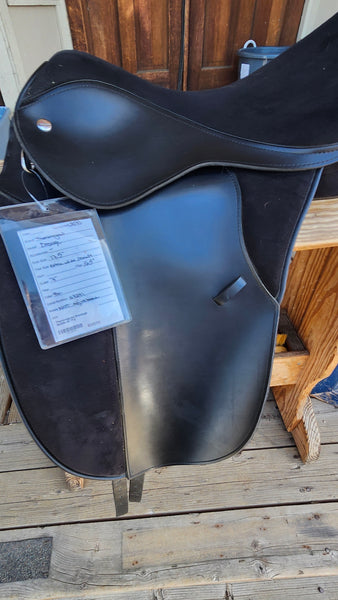 17.5" Thorowgood Dressage Saddle