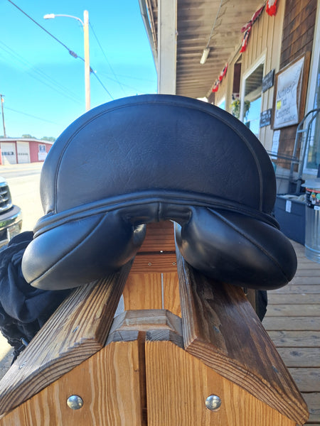 17.5" Custom Saddlery Advantage R Monoflap Dressage Saddle
