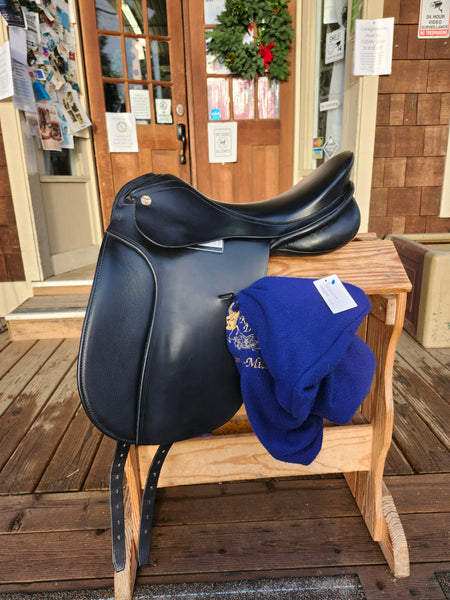 17.5" Karl Niedersuss Olympik Dressage Saddle