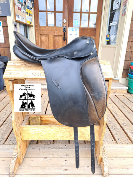 17" Passier Grand Gilbert Dressage Saddle