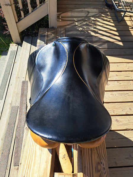 17" Stubben Siegfried VSD Dressage Saddle