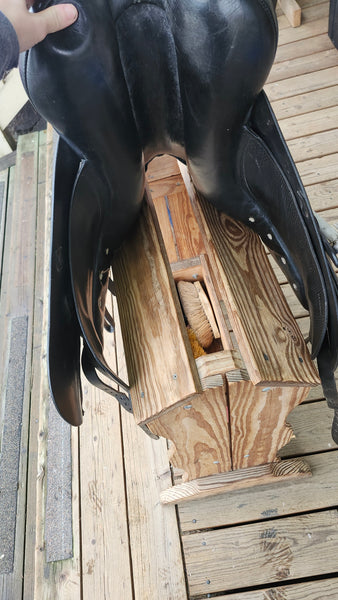 17" Albion Style Dressage Saddle