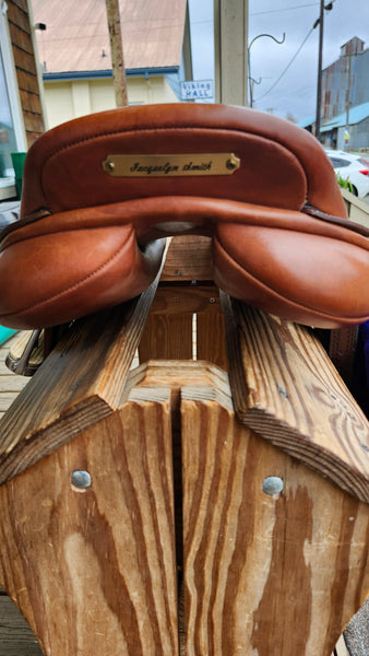 17" Bates Elevation H Close Contact Jumping Saddle
