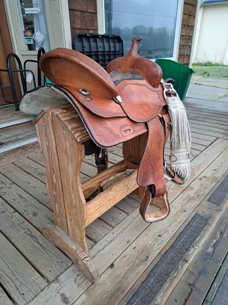 ON TRIAL 15" King Series All Around Western Trail Saddle
