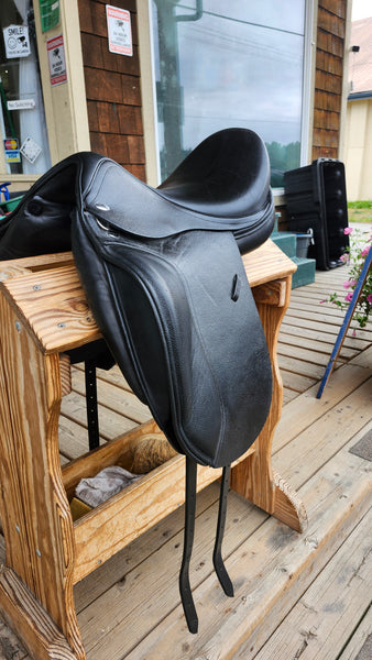 17" Jaguar by Harry Dabbs XKC Dressage Saddle
