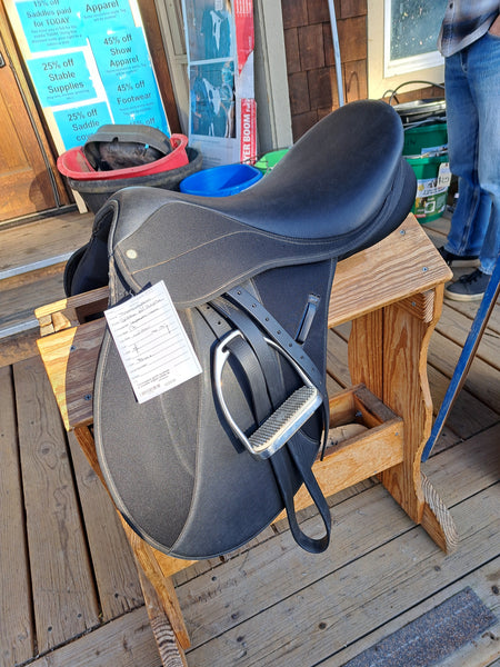ON TRIAL 17" Thorowgood Griffin All Purpose English Saddle