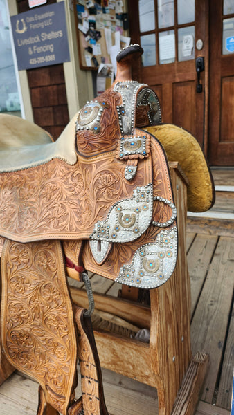 17" Silver Mesa Equitation Saddle
