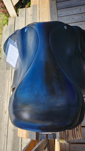 17.5" Verhan Odyssey Dressage Saddle