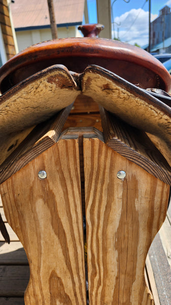 15" Vintage Hereford Western Saddle