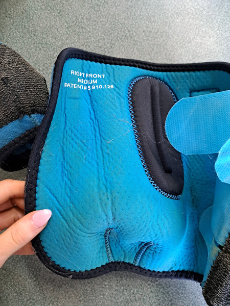 Medium Classic Equine Front SMB