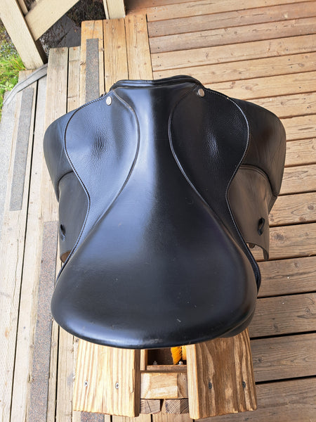 17.5" Klimke Miller Dressage Saddle