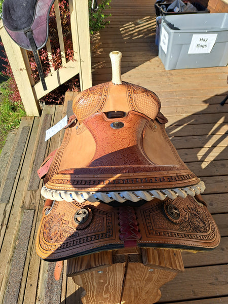 15" Double T Barrel Racing Saddle