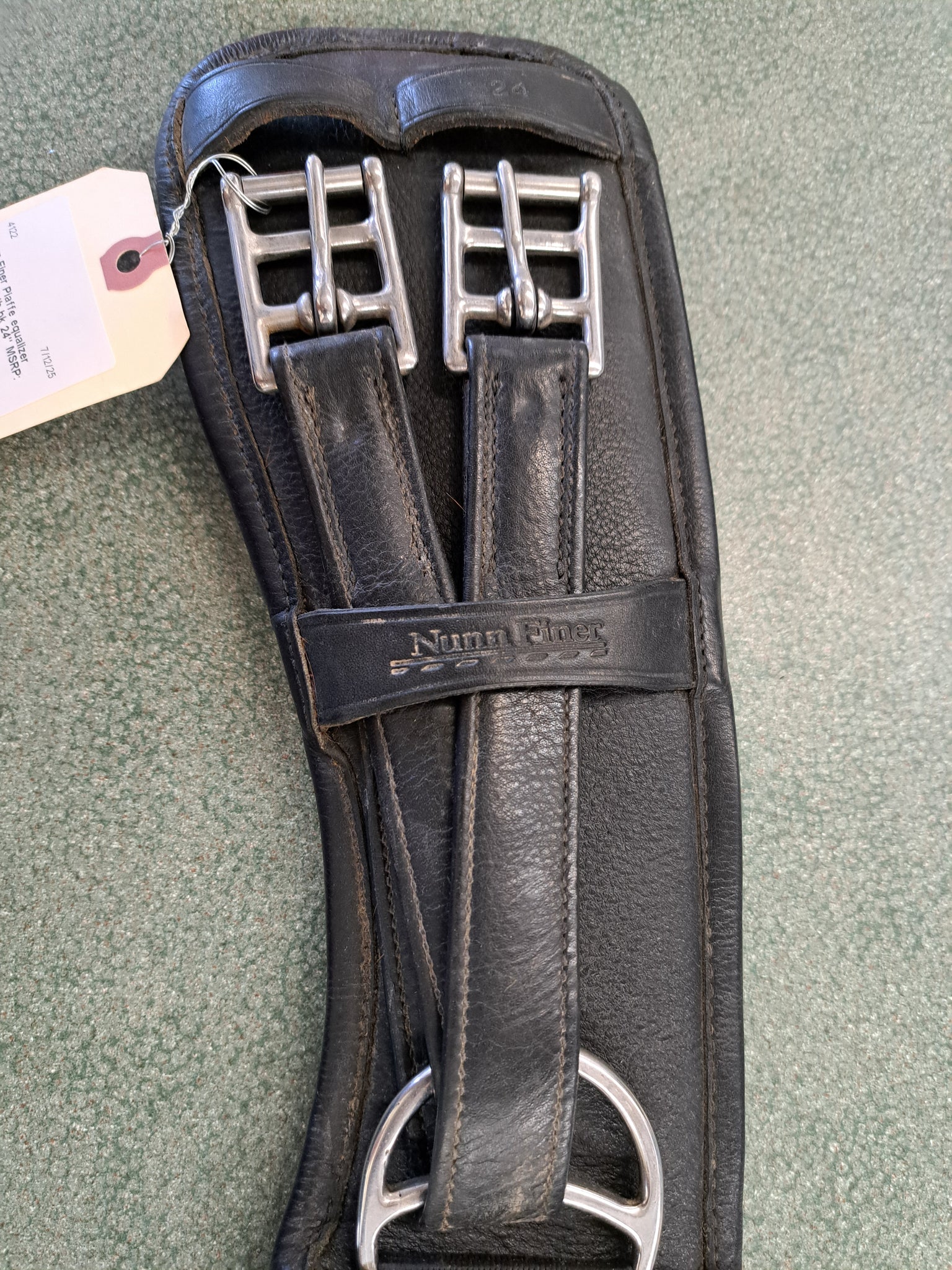 24" Nunn Finner Piaffe equalizer Dressage Girth