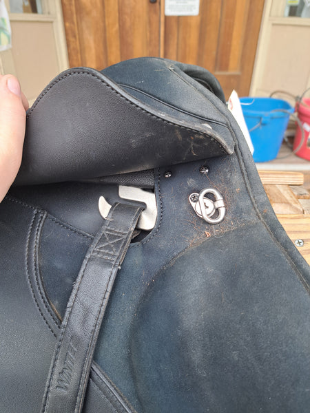 17" Wintec 2000 All Purpose English Saddle