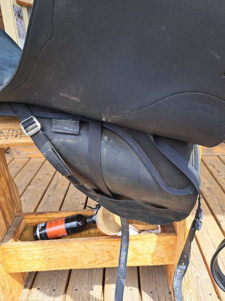 XL Wintec Pro Hart Australian Stock Saddle