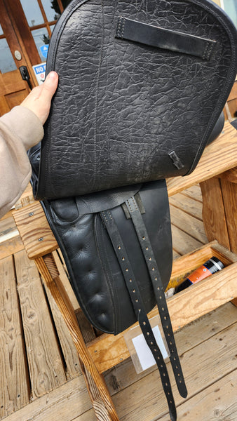 17.5" County Perfection Dressage Saddle