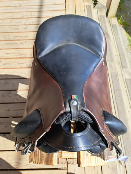 Piccolo (18") Ghost Roma Saddle