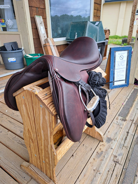 17.5" M. Toulouse Annice Close Contact Jumping Saddle