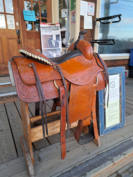 16" Montana Saddlery Roping Saddle