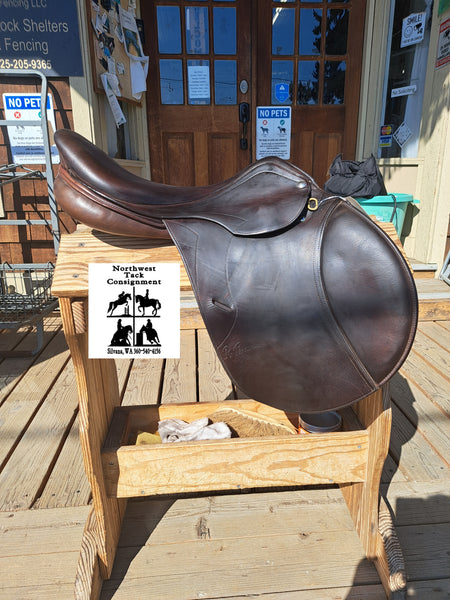 17.5" Pessoa Jumping Saddle