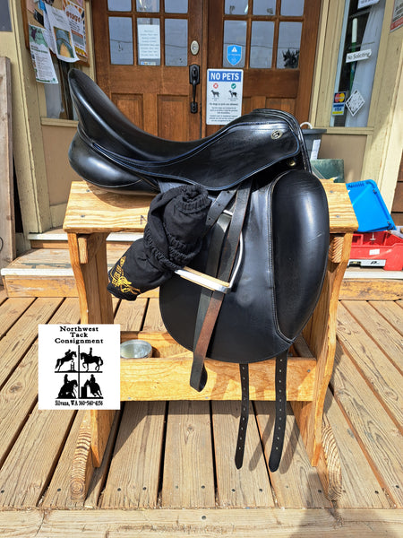 17.5" Kieffer Wall-Street Dressage Saddle