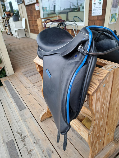 16.5" Hastilow & Sons Highland Cob Dressage Saddle