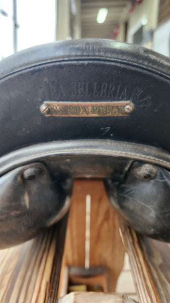 18" Prestige Dressage 2000 Dressage Saddle
