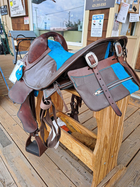 EZ Fit Treeless Saddle
