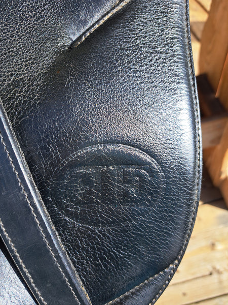 17.5" Equation Dressage Saddle