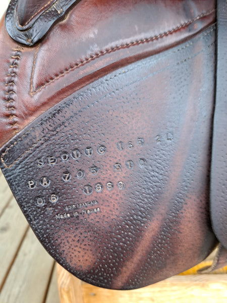 16.5" CWD Close Contact Saddle