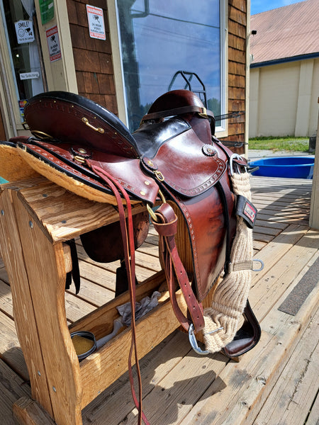 ON TRIAL 16" Imus 4Beat Endurance Saddle