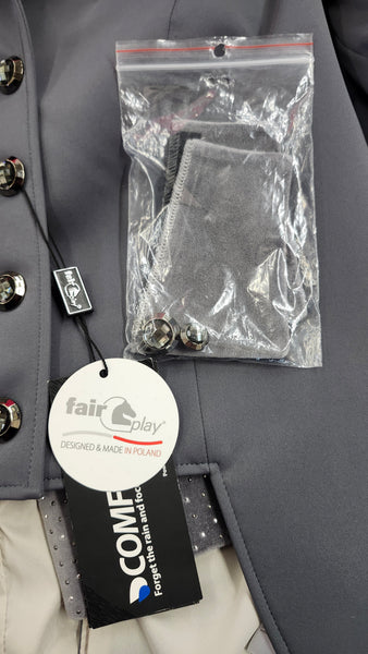NEW Size 8 Fair Play Show Coat