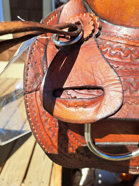 15.5" Circle T Wade Ranch Western saddle